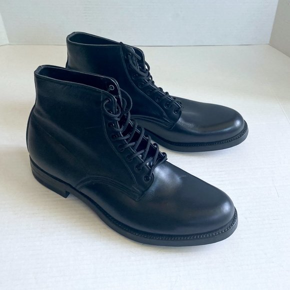 Vintage 1968 RCMP Black Dress/Work Boots - Picture 9 of 10